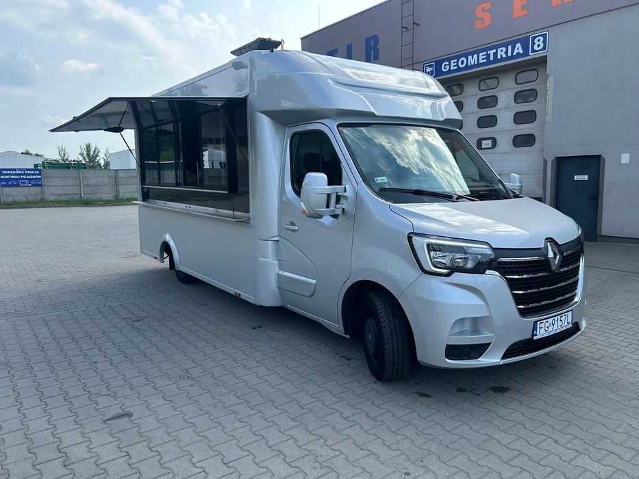 Renault Master  Renault Master Foodtruck food truck Burgerownia Burgery Grill