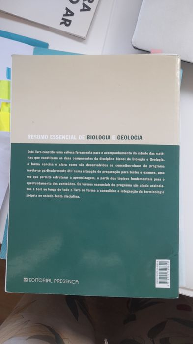 Livro de Resumo essencial Biologia e Geologia