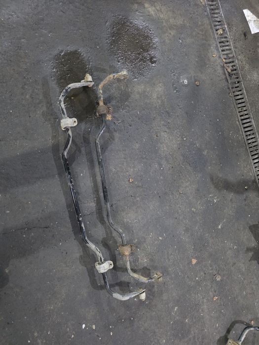 Drążek reakcyjny tył Golf V Leon Altea Octavia A3 Touran Passat