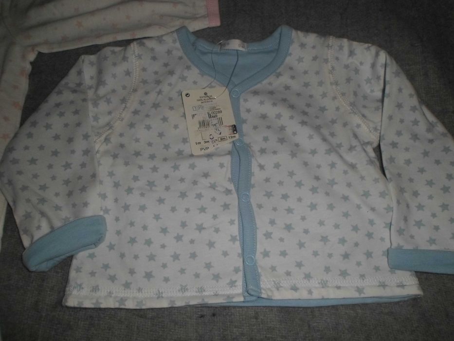 1 casaquinho e 1 bodws novos com etiqueta  para menina