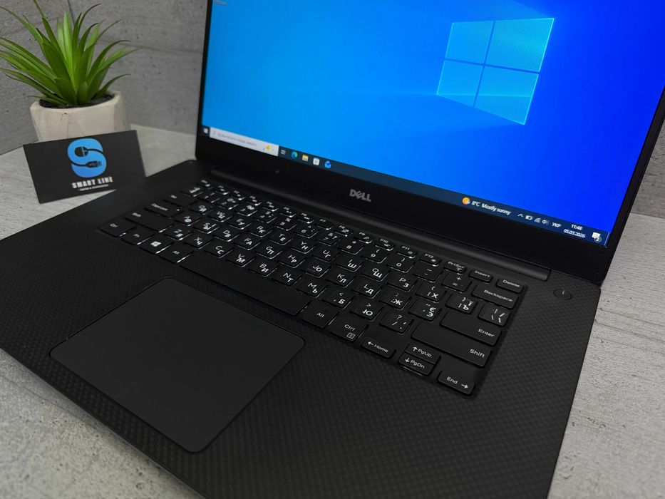 Стильний ноутбук Dell Xps 15 9560/i7-7700HQ/Nvidia/16gb ddr4/512gb ssd