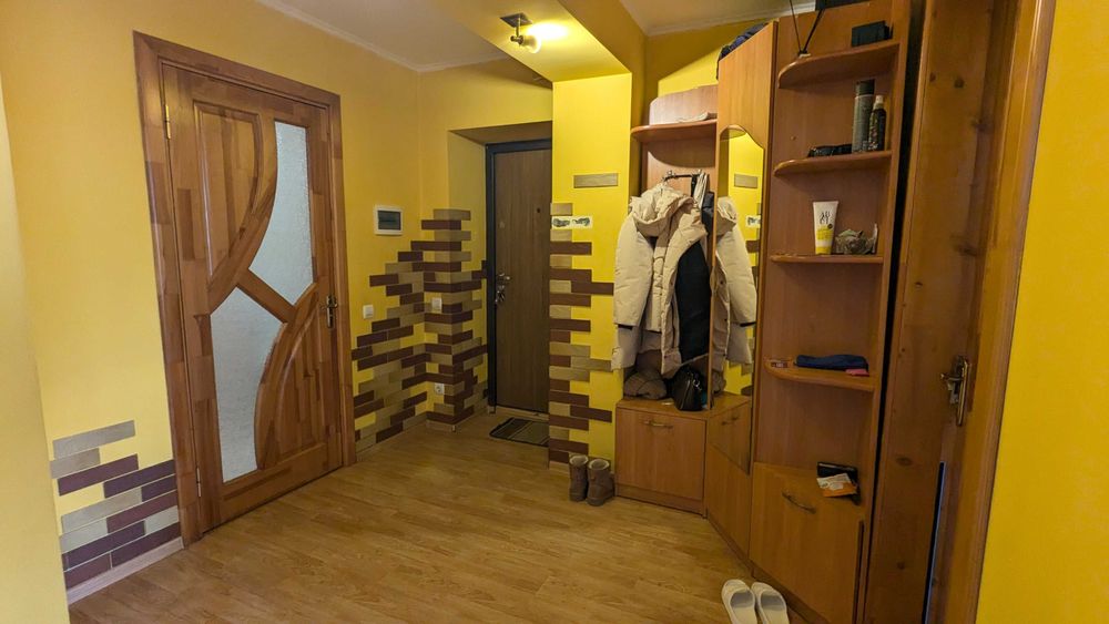 Продаж квартири з меблями Індивідуальним опаленням в центрі м.Долина