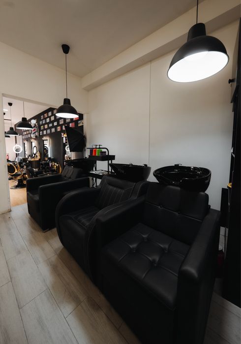 Alugo salao inteiro + sala de estetica