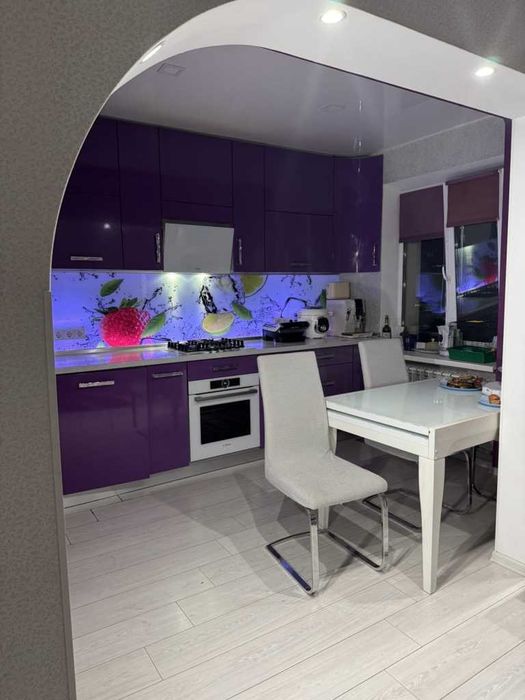 Гарна квартира з ремонтом на Леваді.