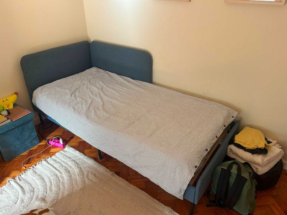 Cama individual ikea azul 90x200
