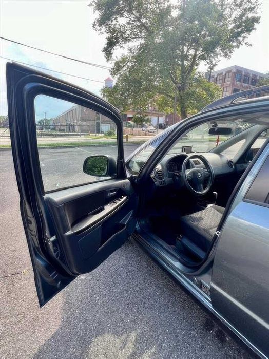 Suzuki SX4 Crossover Tech      2009