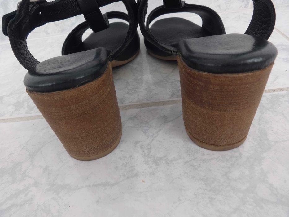 Sandálias Pretas Gama Conforto