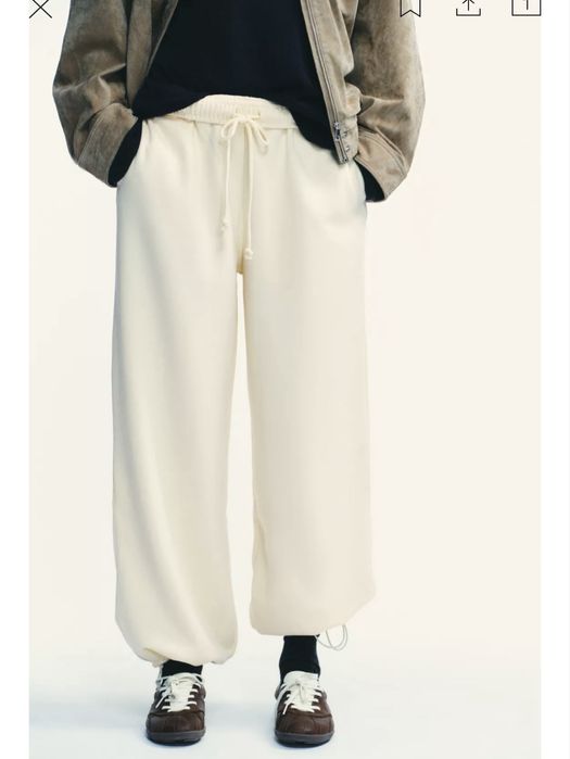 Спортивні  молочні штани Zara