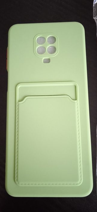 Продам чехол  новий