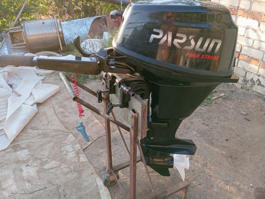 Продам лодочный мотор Parsun 13.5 -20 л.с.