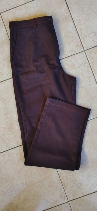 Calças direita p/ senhora.