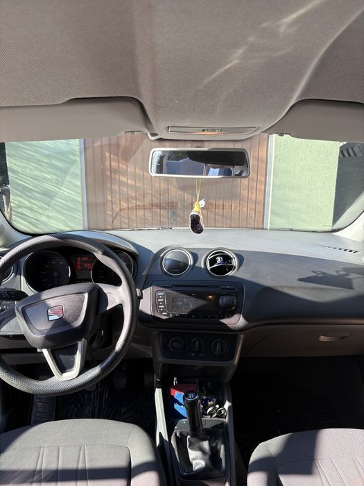 Seat Ibiza 1.4 2012 rok 86km zadbany polecam