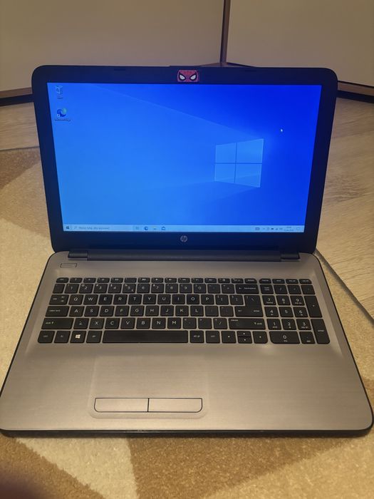Laptop HP 255 g5 8gb ram 256gb SSD