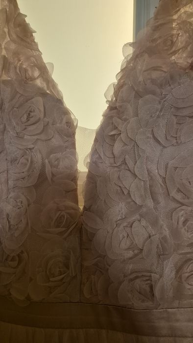 Sukienka Tiulowa z różami MBella