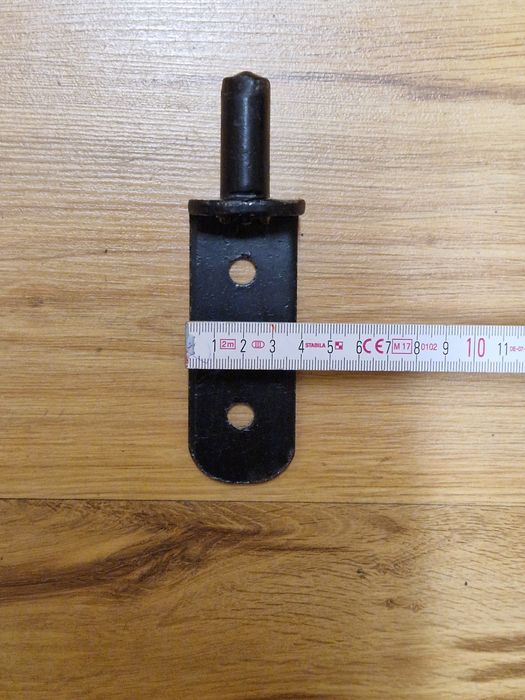 zawiasy metalowe do bram drewnianych