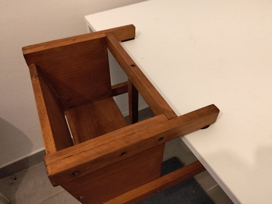 Cadeirinha refeições bebé