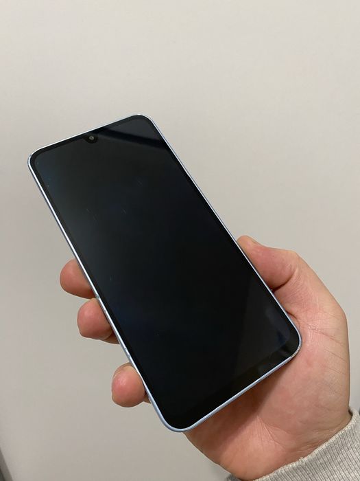 Смартфон Samsung Galaxy A17 4/128 ГБ, блакитний