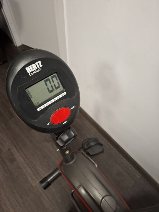 Rower stacjonarny poziomy