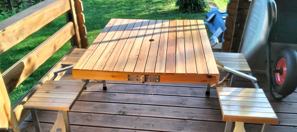 sprzedam stolik turystyczny walizkowyy