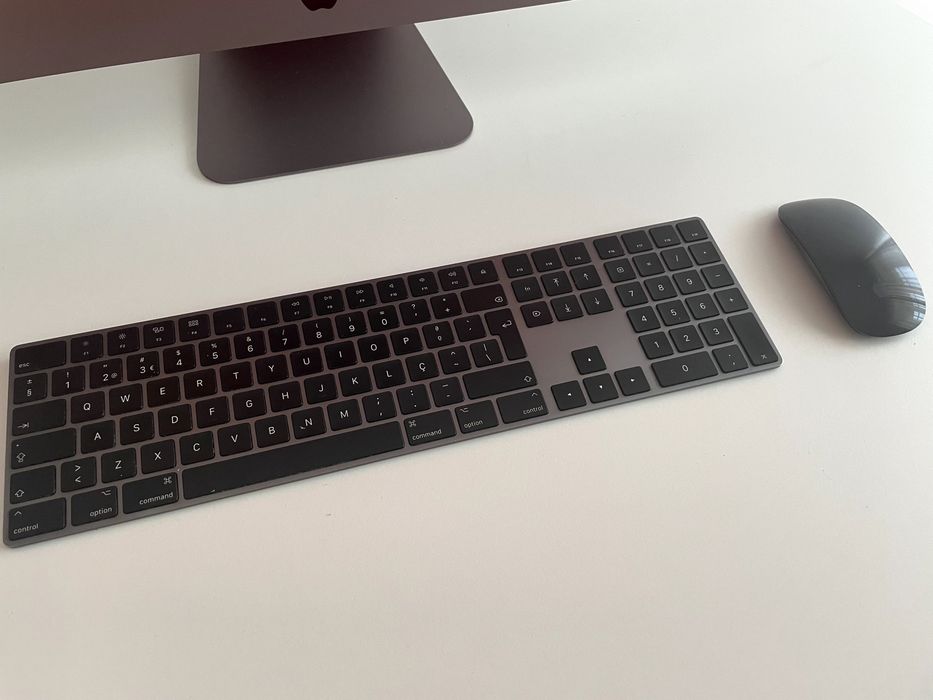 Apple iMac Pro 27” Retina 5K | Xeon 8-Core | 32 GB RAM | Radeon Pro Vega 56