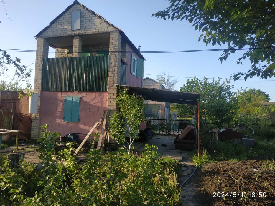 Продам дачу на Батуринской.