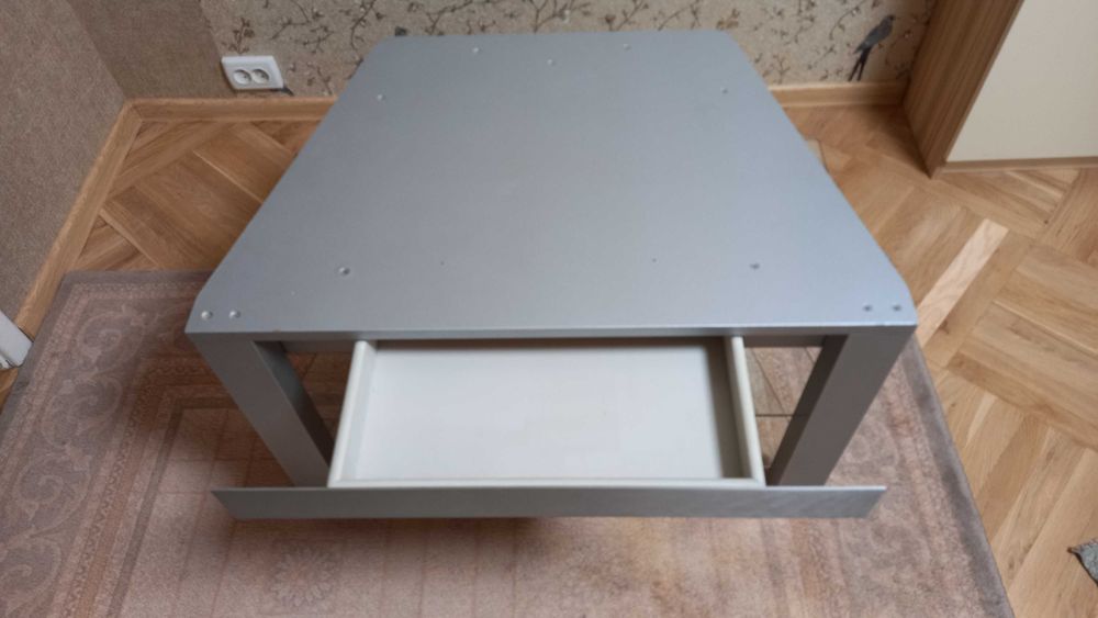 Тумба під телевізор