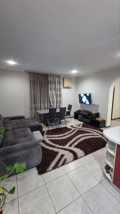 Срочно!Продам будинок, Космічний мкр, Южний ринок