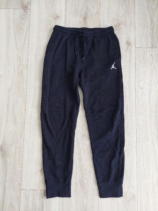 Spodnie Jordan dresowe 152