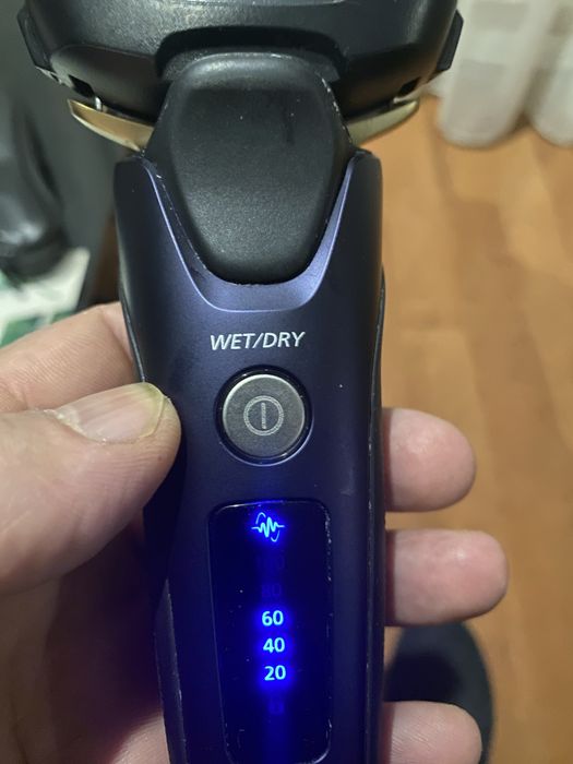 Продам електробритву в дуже чудовому стані панасонік