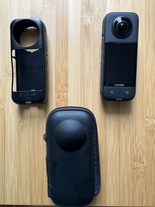 Insta 360 x3 . .