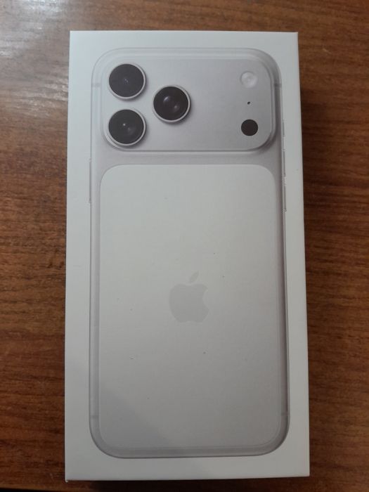 Аналог iPhone 17 Pro Max