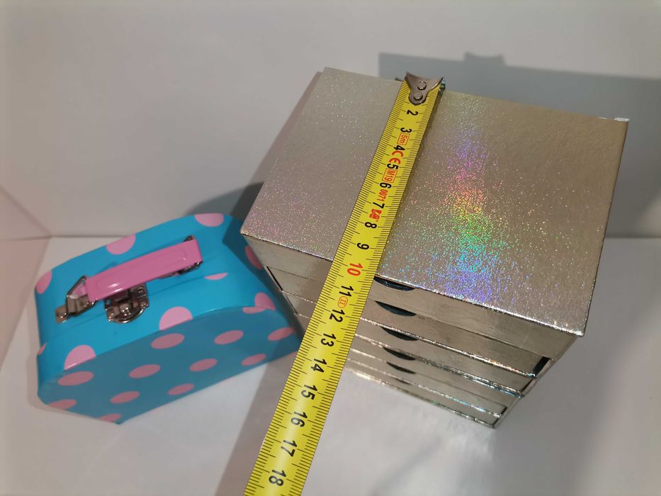 Zestaw na biurko, do pokoiku - walizeczka pudełko organizer szufladki