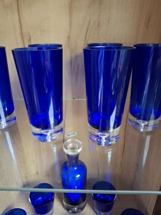 Zestaw karafka kieliszki szklanki