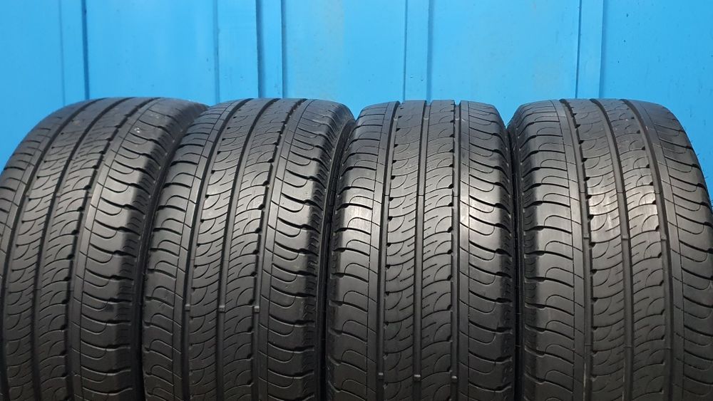 225/55 R17C Sprzedam opony letnie Goodyear - bez napraw