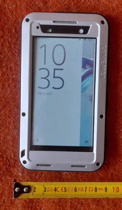 Etui pancerne Love Mei.