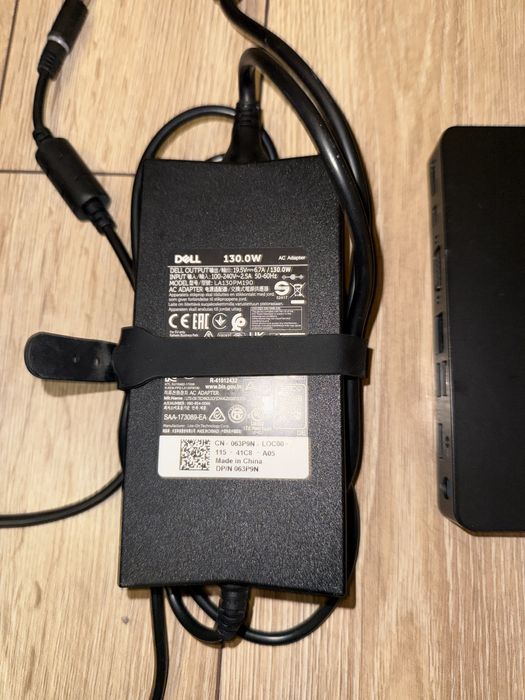 Stacja dokująca Dell WD15 USB C z zasilaczem 130W