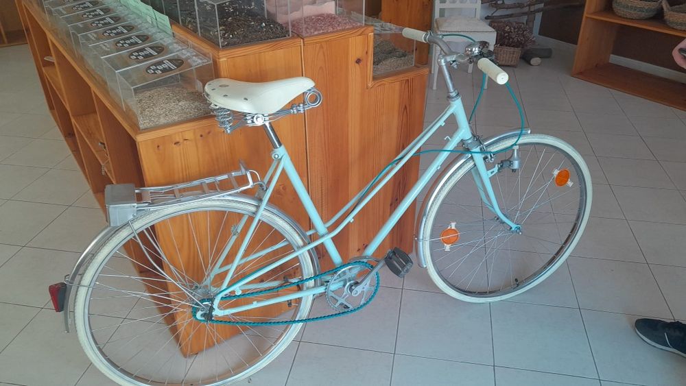 Bicicleta antiga  decorar restaurante loja