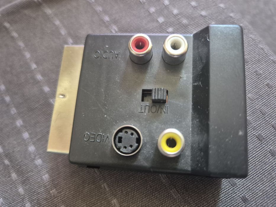 Adapter AV Audio Video PlayStation 2 PS2