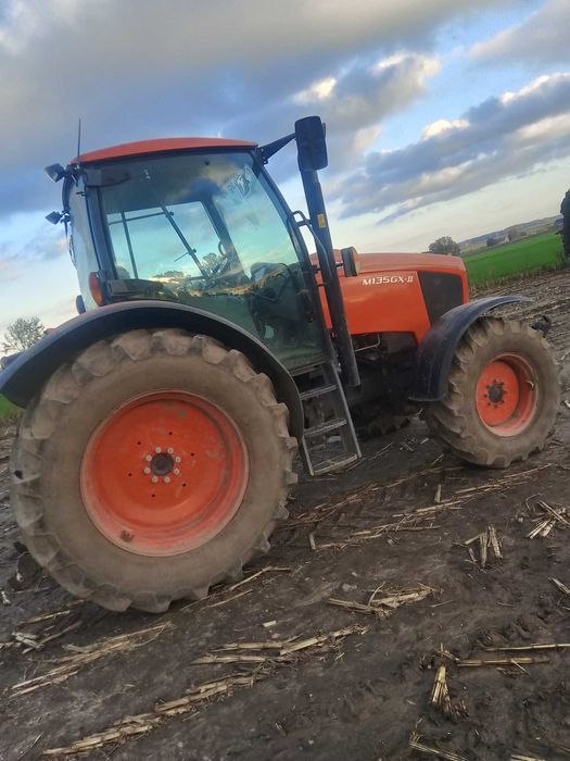 Kubota M135GX II