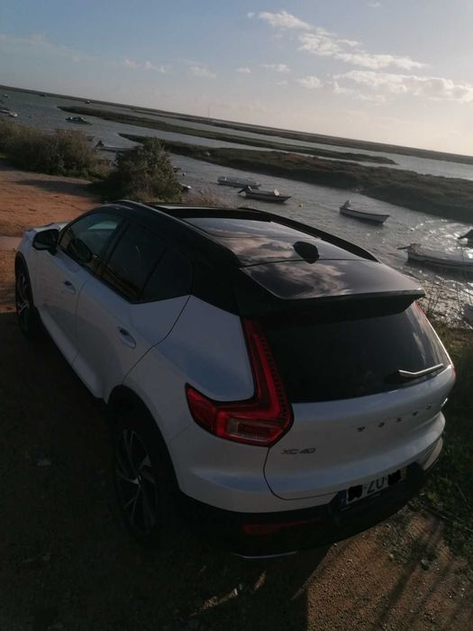 Volvo XC40 T5 R-Design (Plug-In)