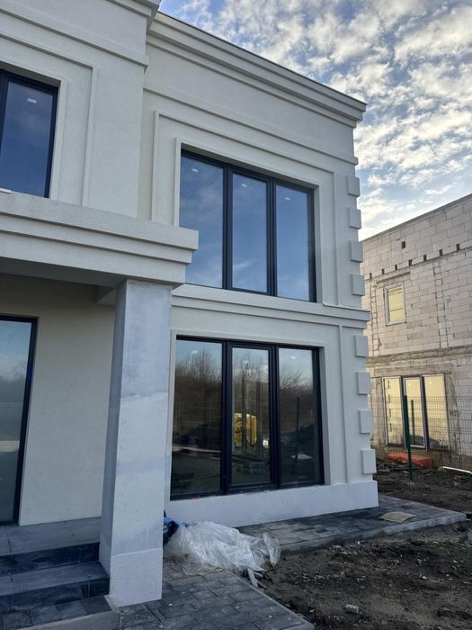 Продаж котеджу на Я.Мудрого (біля Загорської)