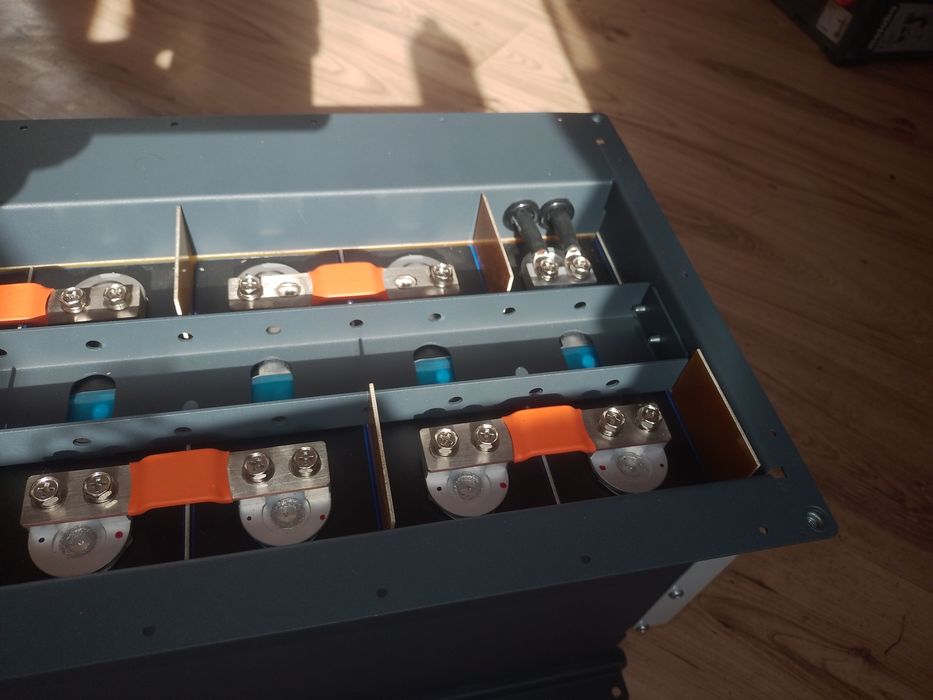 Корпус для батарей lifepo 8S 16S