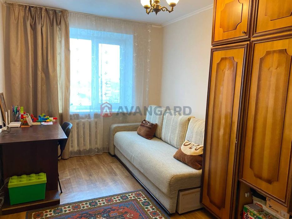 Продам двухкомнатную квартиру Дементьева 2. Фрунзенский. Ломовка.