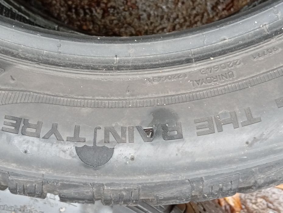 215 55 r17 98V Uniroyal MS plus 77 para zima wymiana