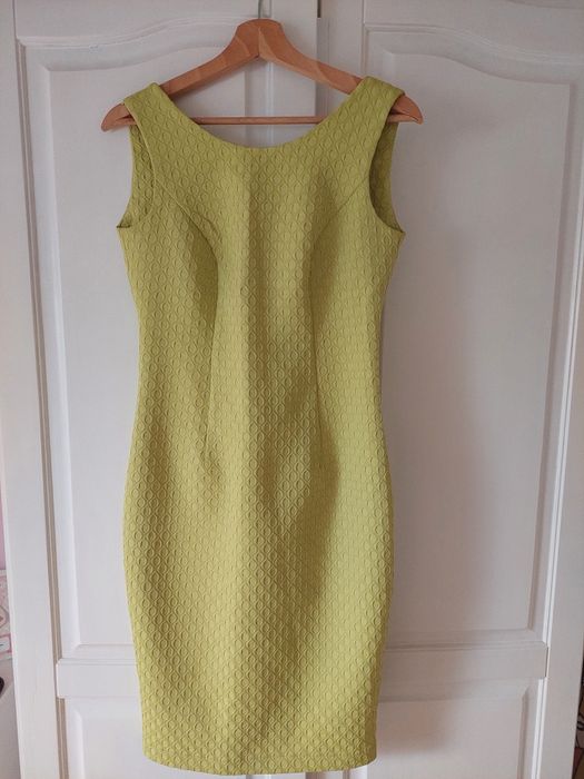 Sukienka etui rozmiar 38