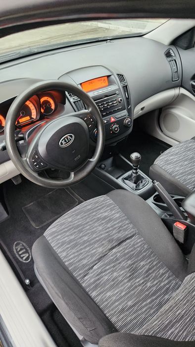 Киа сид дизель 1.6 Kia Ceed