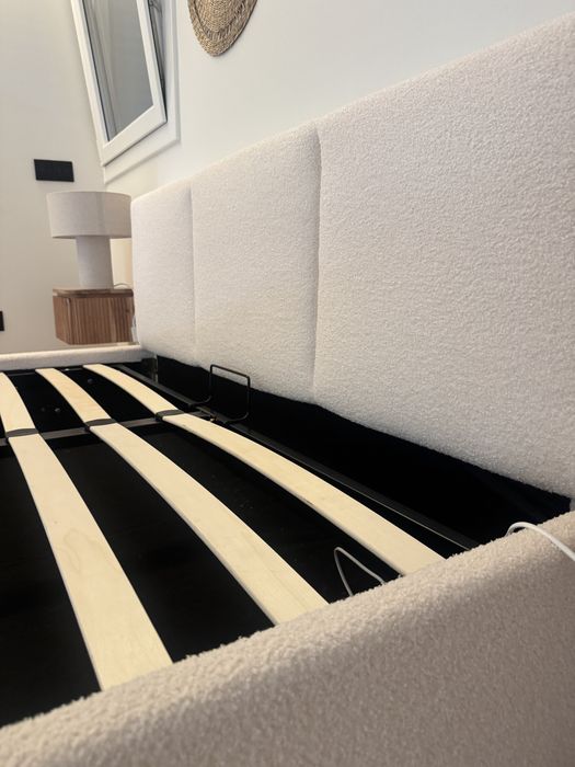 Cama 160x200 cm com arrumação nova