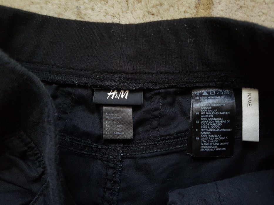 Spodenki H&M, rozm. 140, szorty, rybaczki, spodnie 3/4, bermudy