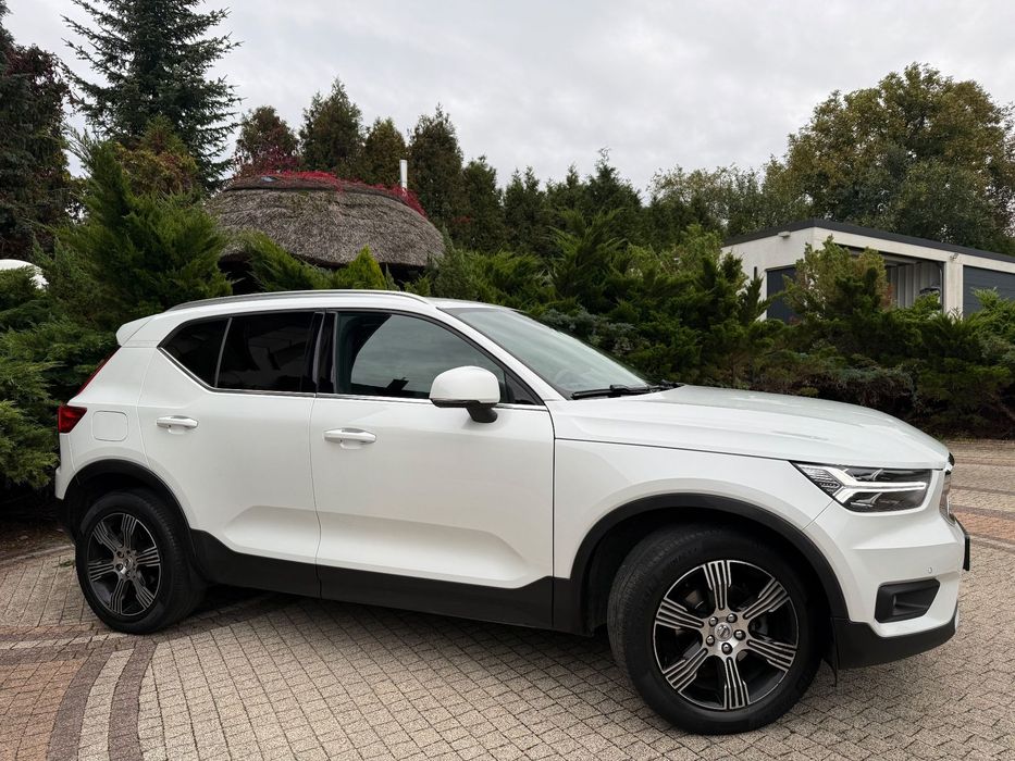Volvo XC 40 Hak*Inscription*LED*Harman-Kardon