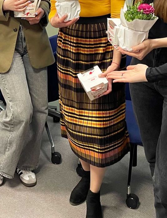 Spódnica w paski z Reserved